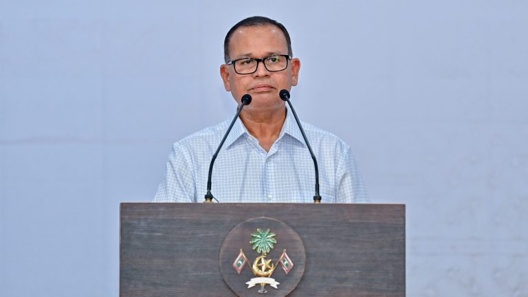 ތަފާތެއްނެތި ހުރިހާ ކައުންސިލްތަކާއެކު މަސައްކަތްކުރާނެކަމުގެ ޔަގީންކަން މިނިސްޓަރު ދެއްވައިފި
