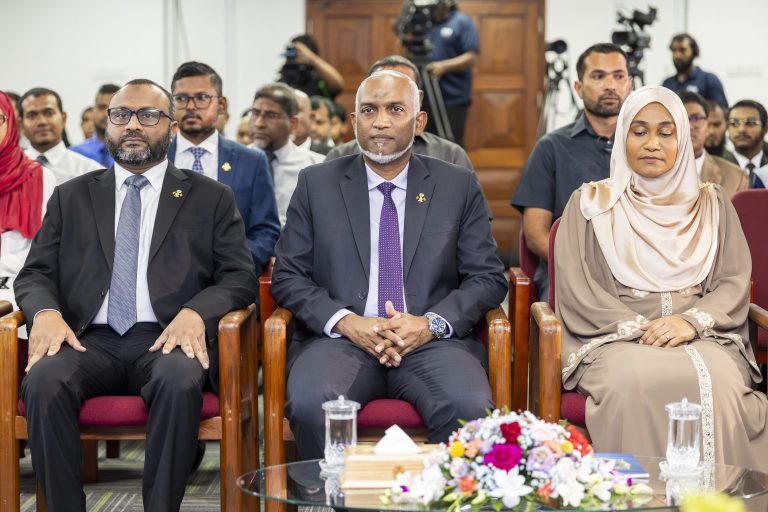 ޒަކާތު ފަންޑުން ރާއްޖެއާއި ރާއްޖެއިން ބޭރުން ކިޔަވަން 50 ސްކޮލަރޝިޕް ހުޅުވައިފި