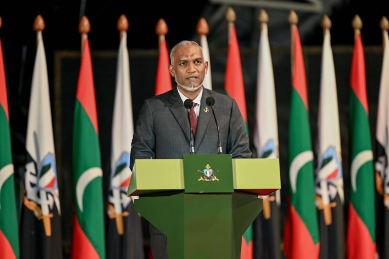 ދިވެހި ސިފައިންނަށް ހޯދައިދޭ ކޮންމެ ކުރިއެރުމަކާ މެދު ޤައުމީ ލޯބި ހުންނަ ކޮންމެ މީހަކު ފަޚުރުވެރިވާން ވާނެ: ރައީސް