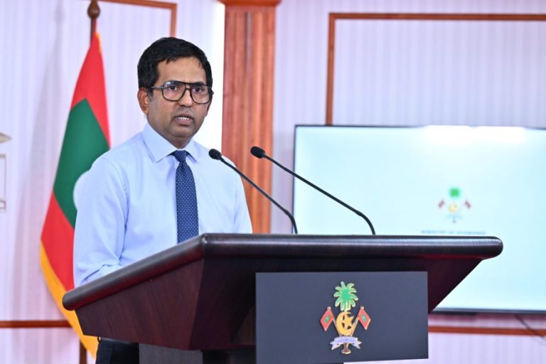 ސަރުކާރުން ގެންދާ މަޝްރޫއުތަކުން އަމިއްލަ ކުންފުނިތައް ބާކީ ނުކުރާނެ: މިނިސްޓަރު ސައީދު