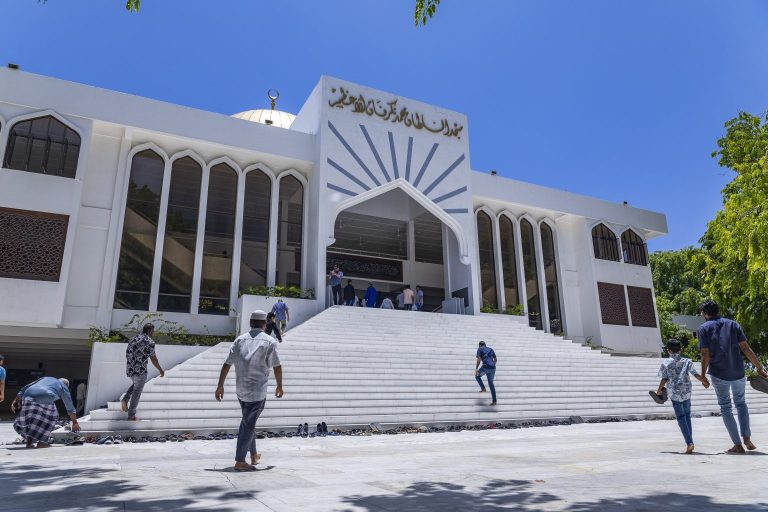 ބަންގިއާއި ޤަމަތާއި ދެމެދު ހޭދަކުރާ ވަގުތު އިތުރުކޮށް، ބަދަލުތަކެއް ގެނައުމަށް ނިންމައިފި