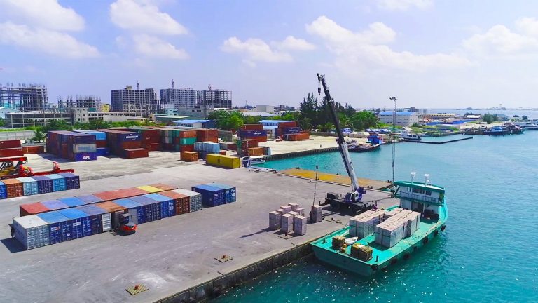 މާލޭ ވިޔަފާރި ބަނދަރަށް ބާލާފައިވާ މުދަލުގެ ތެރެއިން ކްލިއަރނުކޮށް ހުރި މުދާ ހަފުތާއެއްގެ ތެރޭގައި ކްލިއަރ ކުރުމަށް އަންގައިފި