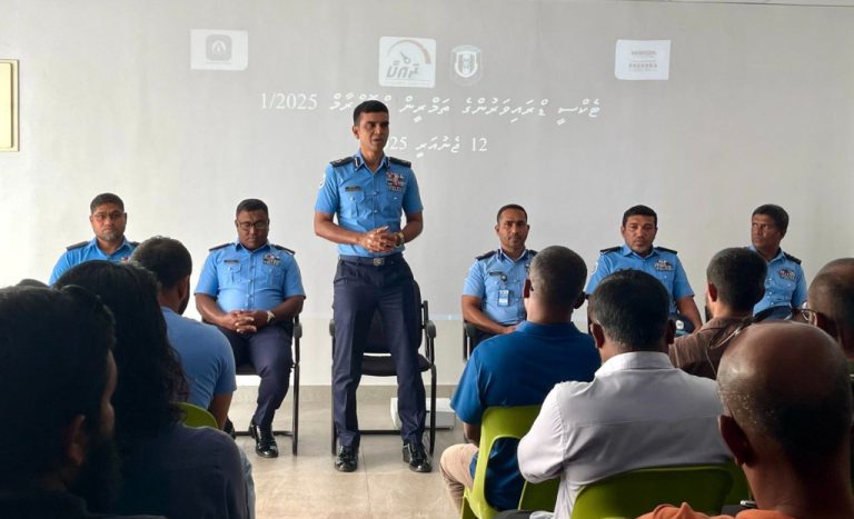 ޓެކްސީ ޑްރައިވަރުން ތަމްރީނުކުރުމާއި ތާޒާކުރުމުގެ 4 ވަނަ ޕްރޮގްރާމް ކުޅުދުއްފުށީގައި ފަށައިފި