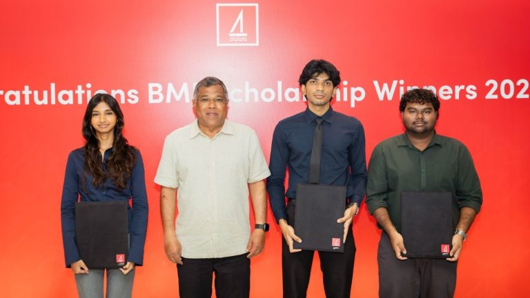 ބީއެމްއެލްގެ ސްކޮލަރޝިޕް ފަންޑް މި ފަހަރު ތިން ދަރިވަރަކަށް