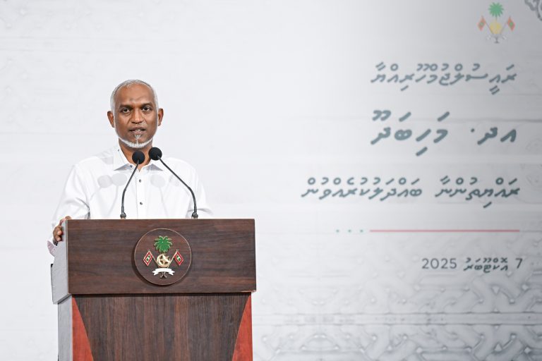 ރާއްޖޭގެ ހުރިހާ އަތޮޅެއްގައި ޕާސްޕޯޓް އަދި އައިޑީކާޑު ގެ ޚިދުމަތް ފަަށައިފި