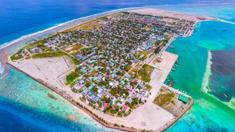 ތިނަދޫގައި އަލަށް ރަޖިސްޓްރީވާ ތުއްތު ކުދިންނަށް މާލީ އެހީ ދިނުމުގެ ޕްރޮގްރާމެއް ފަށައިފި