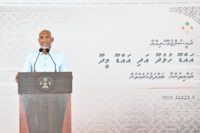 ހުޅުމީދޫ - ހިތަދޫ ގުޅާލައި ބުރިޖުގެ ޢަމަލީ މަސައްކަތް އަންނަ އަހަރު ފެށޭނެ: ރައީސް