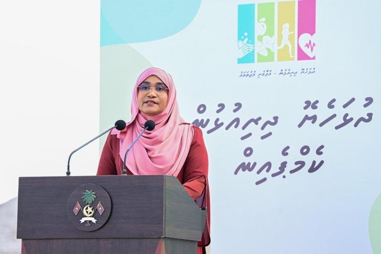 ދުޅަހެޔޮ ދިރިއުޅުން އުފާވެރި މުޖުތަމަޢު ކެމްޕެއިން ފަށައިފި