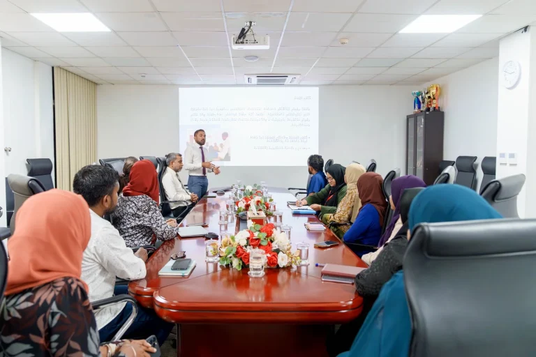 އިބަމައިގެ މައުލޫމާތު އާސަންދައިގެ އިސްވެރިންނަށް ދީފި