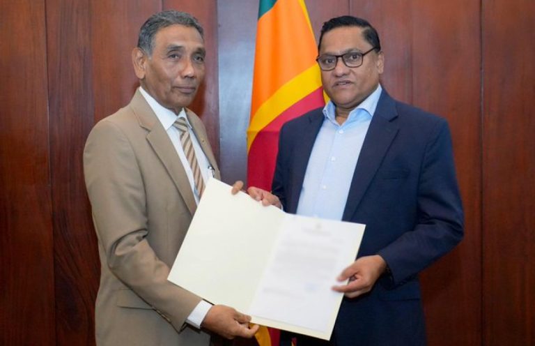 ޓެލެތޯނުން ލިބުނު 8 ލައްކަ ޑޮލަރު ލަންކާ ސަރުކާރާއި ހަވާލުކޮށްފި