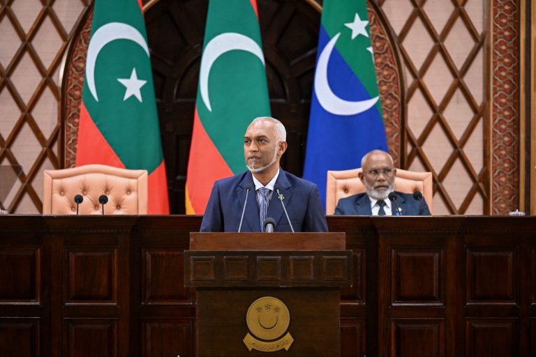 މޮރިޝަސްއަށް ކުރީ ސަރުކާރުން ފޮނުވި ސިޓީ އަނބުރާ ގެންނަނީ