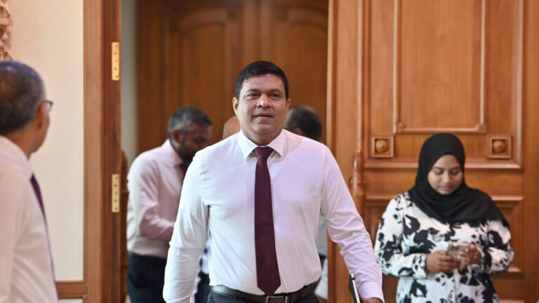 ރިސޯޓު ކުލިން ނުލިބި 97 މިލިއަން ޑޮލަރު
