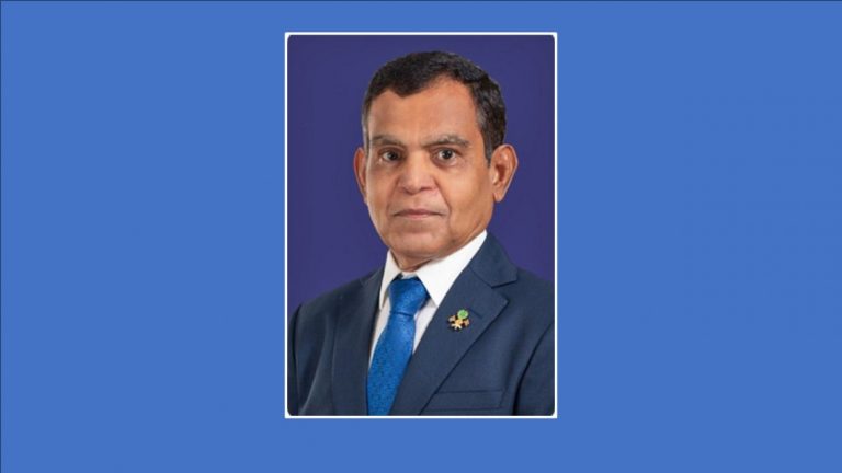 ސީއެމްޑީއޭ ގެ ސީއީއޯ ގެ މަގާމަށް އައްޔަންކުރި މުޙައްމަދު އަޙުމަދު -- ފޮޓޯ/ ސީއެމްޑީއޭ