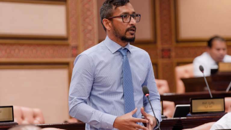 އިނގުރައިދޫ ދާއިރާގެ މެމްބަރު އިބްރާހިމް ފަލާހް