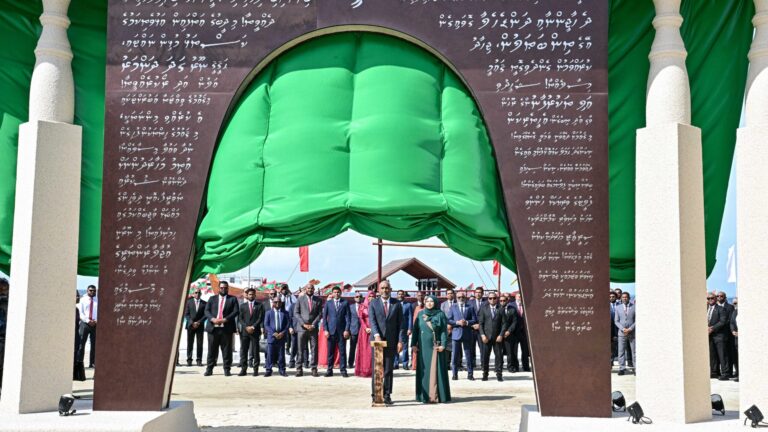 އާރުޑީސީއިން އުތީމުގައި "ބޮޑުތަކުރުފާނުގެ ހަނދާނީ ދޮރޯށި" ރައީސް މުޢިއްޒު ހުޅުއްވައިދެއްވައިފި
