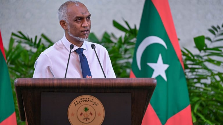 ރަސްމާލެ މަޝްރޫއުގެ އެއްބަސްވުން މަޖިލީހުގެ ކޮމިޓީއަށް ހުށަހަޅުއްވާނެ ކަމަށް ރައީސް މުއިއްޒު ވިދާޅުވެއްޖެ