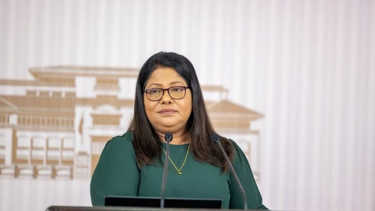 ސިއްހީ ދާއިރާގެ ކުރިމަގަށް މުޖުތަމައަށް ބޭނުންވާ ގާބިލް މީހުން ބިނާކުރުން މުހިންމު: ވަޒީރު ގީލާ