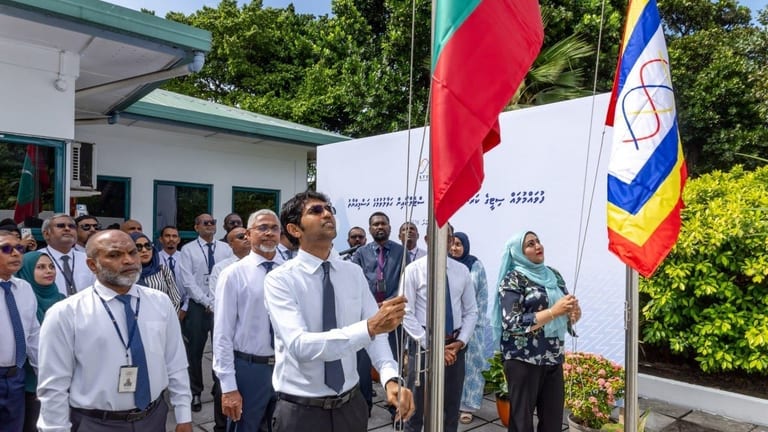 ސްޓެލްކޯއިން ފުވައްމުލަކު ސިޓީގެ ކަރަންޓުގެ ޚިދުމަތާ ރަސްމީކޮށް ހަވާލުވެއްޖެ