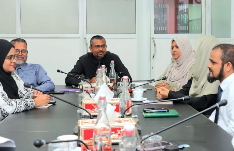 ނޫސް މަޖައްލާތައް ރީ-ރަޖިސްޓްރީކުރުމުގެ މުއްދަތު އިތުރުކޮށްފި