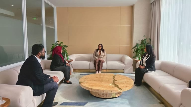 ފޮރިން މިނިސްޓަރު އިރުތިޝާމް އޯއައިސީ ބައްދަލުވުމަށް އިރާގަށް ފުރާވަޑައިގެންފި