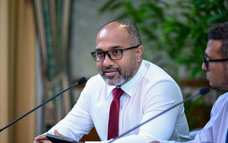 ރަސްމާލޭގައި ވެސް ފުލުހުންގެ ވާޖިބު އަދާކުރަން އެއްވެސް ހުރަހެއް ނޯންނާނެ: މިނިސްޓަރު އިޙްސާން