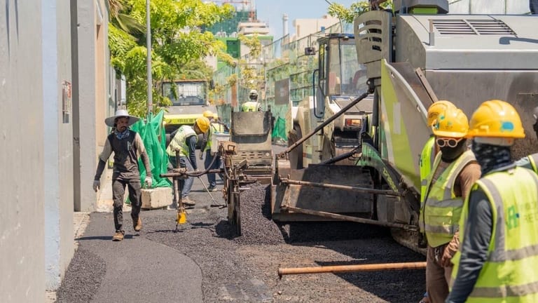އަމީނީ މަގުގެ ސެގްމެންޓް 3 ގައި ތާރުއަޅަން ފަށައިފި