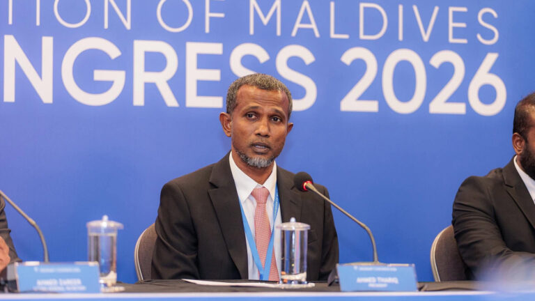 އެފްއޭއެމްގެ 3.9 މިލިއަން ރުފިޔާގެ ދަރަނި އޭއެފްސީން މައާފުކޮށް، މާލީ ފިޔަވަޅުތައް އުވާލައިފި އެފްއޭއެމުގެ މިހާރުގެ ރައީސް އަޙްމަދު ތާރިޤް (ޓޮމް)-- ފޮޓޯ: އެފްއޭއެމް